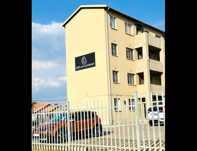 2 BEDROOM APARTMENT FOR SALE IN FLEURHOF